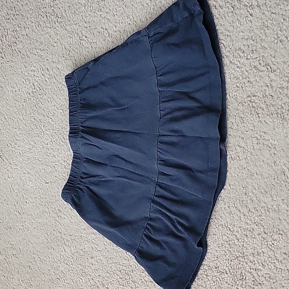 Place Girl's Skirt With Shorts